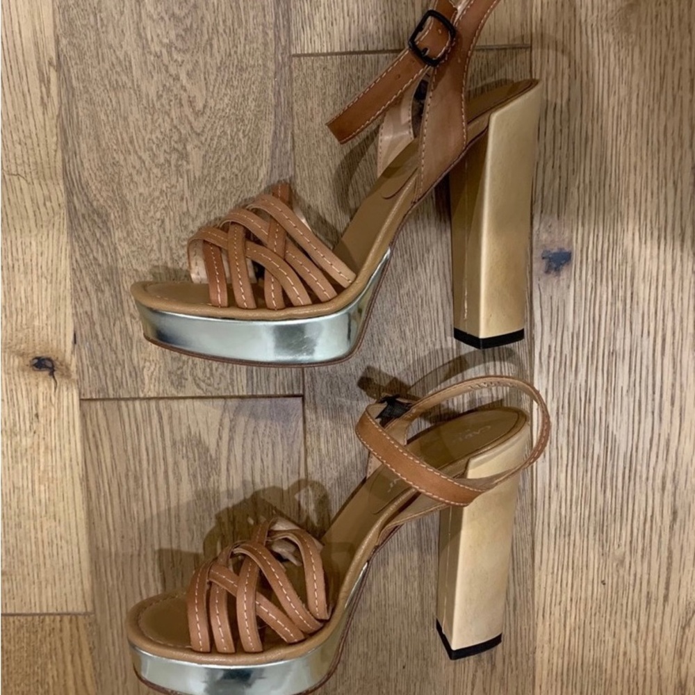 Carlo Pasolini Metallic Platforms